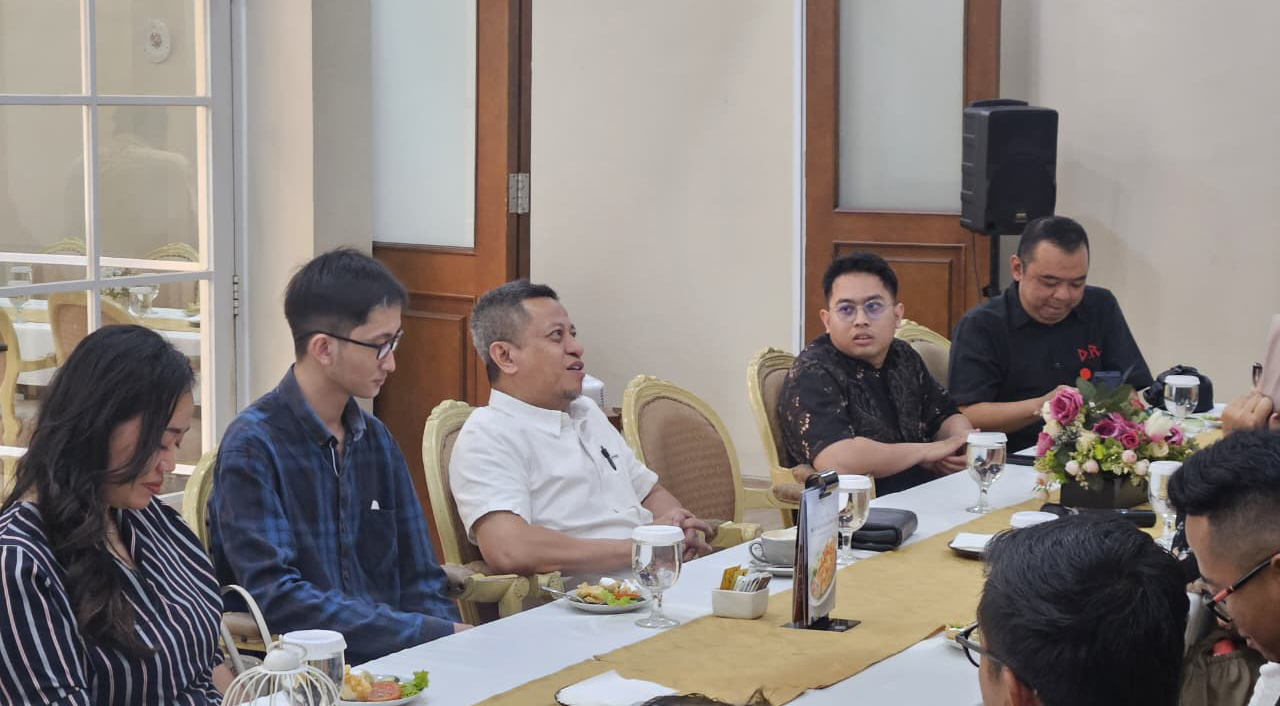 KAI Commuter Jalin Silaturahmi dengan Influencer